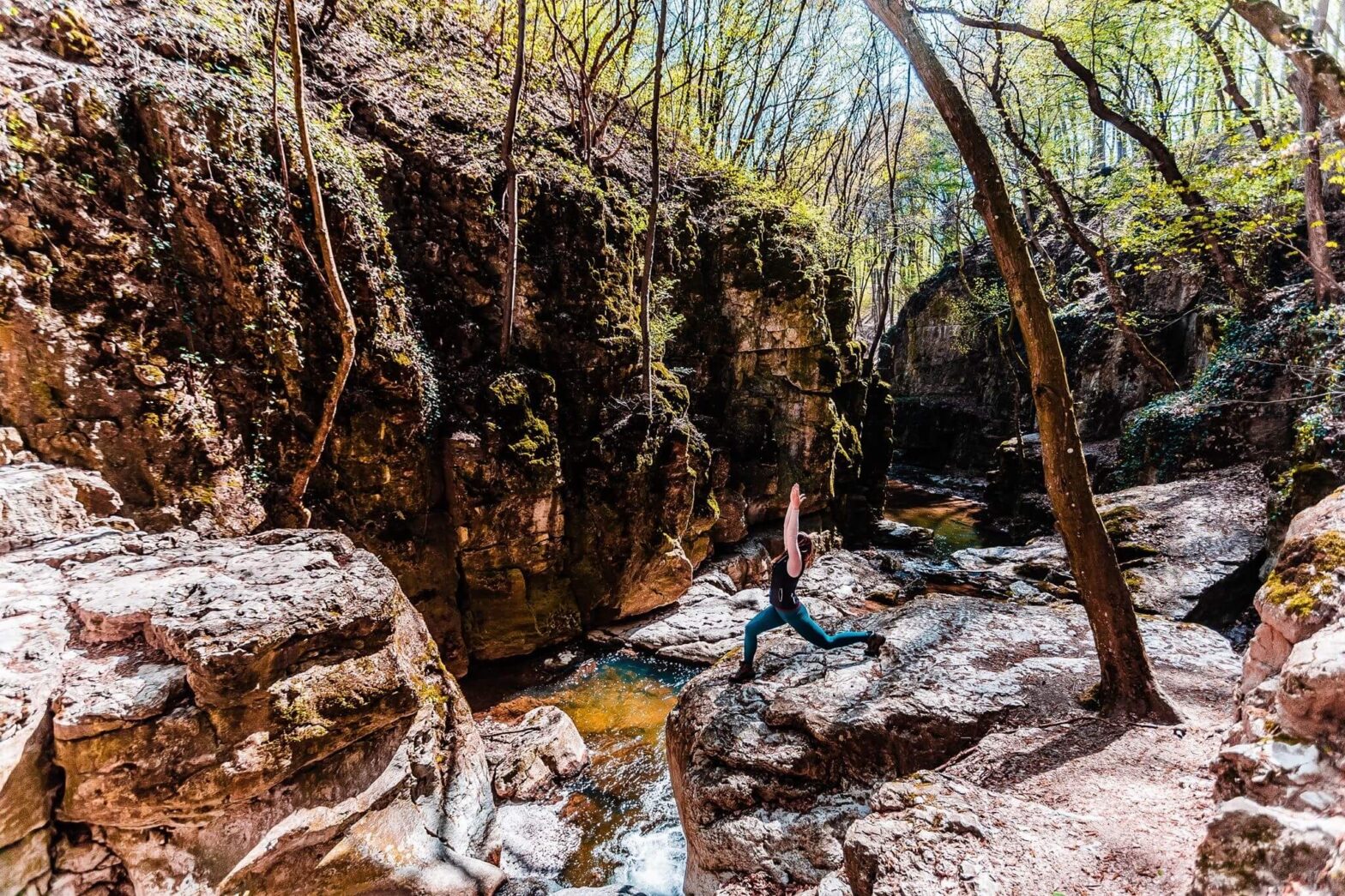 A kültéri jóga 8 előnye